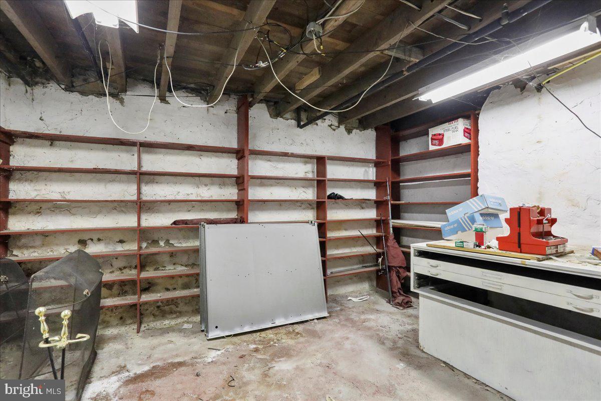 1-22020 Durberry Road Smithsburg, MD 21783 - Photo 117 of 138 a view of storage and utility room
