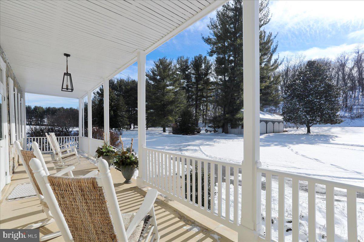 1-22020 Durberry Road Smithsburg, MD 21783 - Photo 32 of 138 a view of balcony and patio