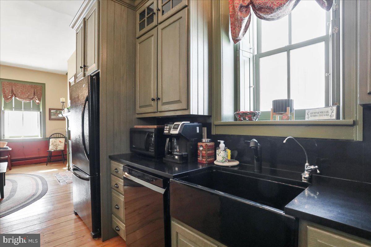 1-22020 Durberry Road Smithsburg, MD 21783 - Photo 58 of 138 a kitchen with stainless steel appliances granite countertop a refrigerator and a stove