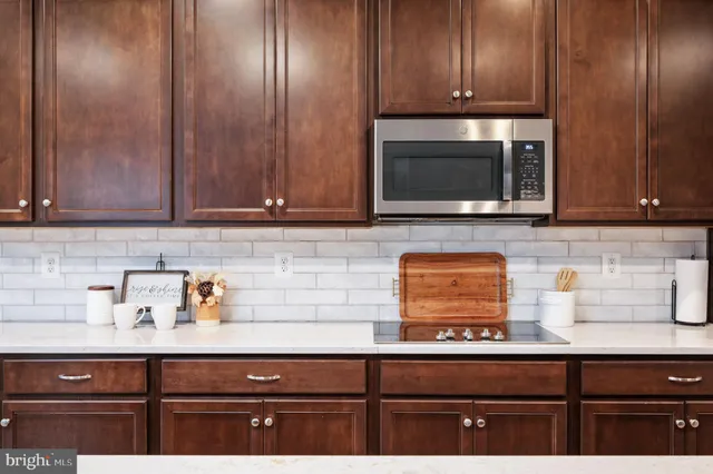 $799,900 | 151 Moffett Lane, Fredericksburg, VA 22406