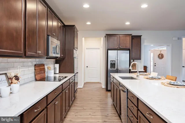 $799,900 | 151 Moffett Lane, Fredericksburg, VA 22406