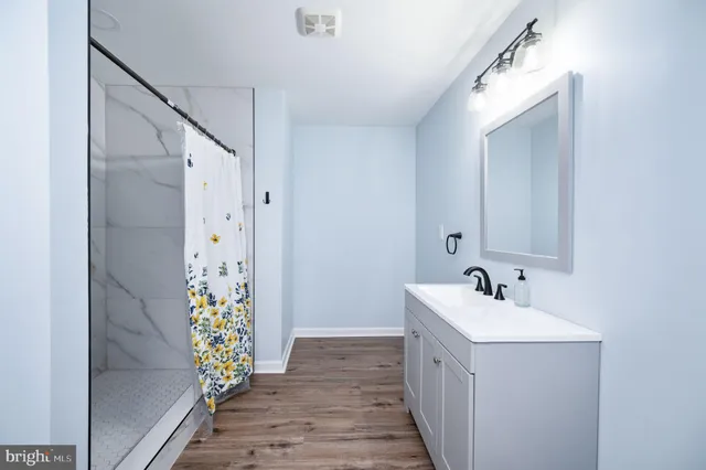 $799,900 | 151 Moffett Lane, Fredericksburg, VA 22406