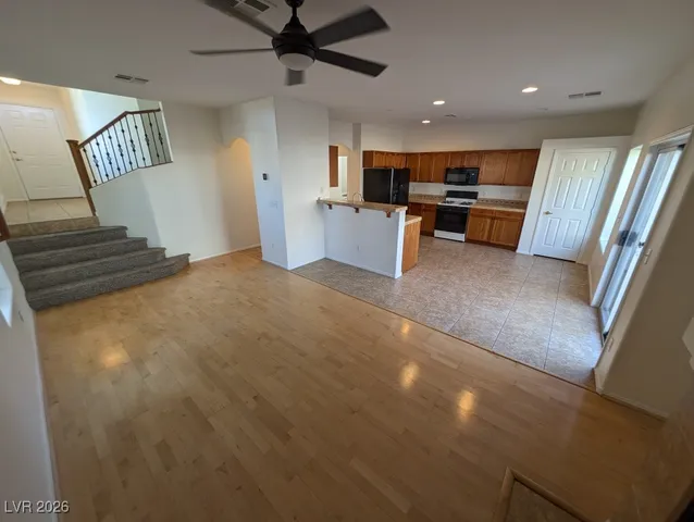 $1,950 | 205 Heiple Court, Henderson, NV 89052