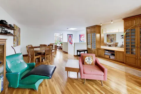 $460,000 | 5400 South Hyde Park Boulevard, Unit B12, Chicago, IL 60615