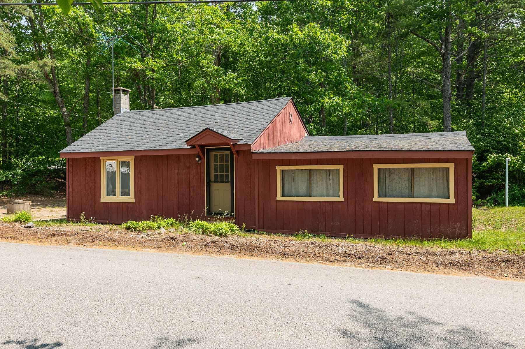 11 Dearborn Road Wakefield, NH 03830 - Photo 2 of 39