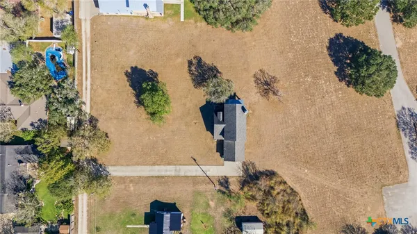 $398,000 | 1301 Railroad, Cuero, TX 77954