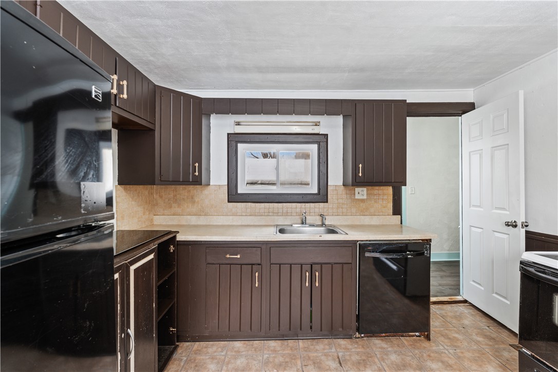 6168 Elm Street Conesus, NY 14435 - Photo 5 of 38 Kitchen