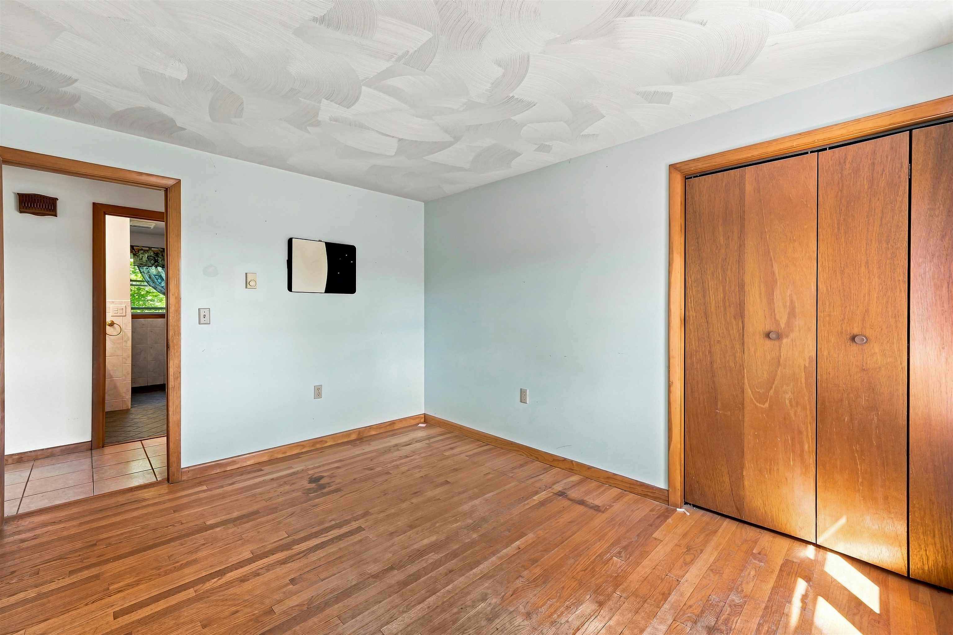36 Governor Dinsmore Road Windham, NH 03087 - Photo 16 of 52 Gallery Image 16