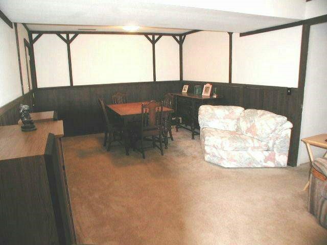 1908 Bedford Road Freeport, IL 61032 - Photo 5 of 9 Gallery Image 5