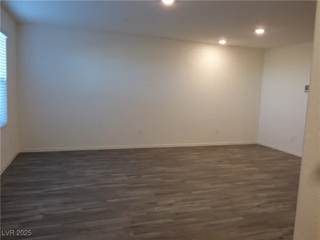 $1,895 | 9428 Emerald Mesa Street, Las Vegas, NV 89139