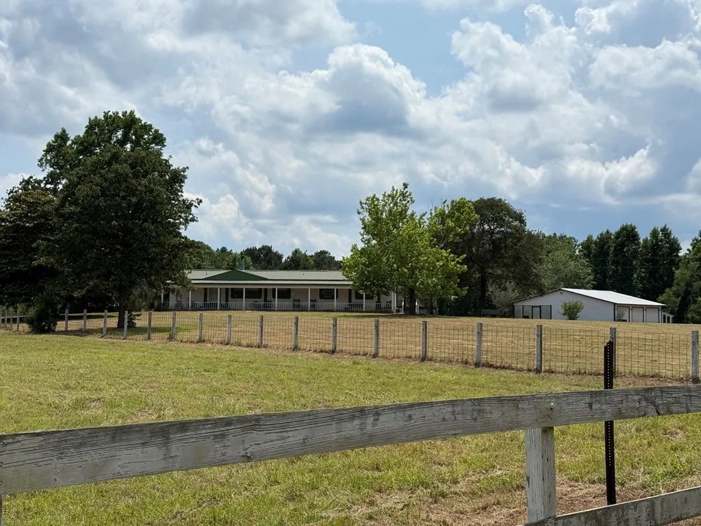 331 County Road 108 Center, TX 75935 - Photo 17 of 50