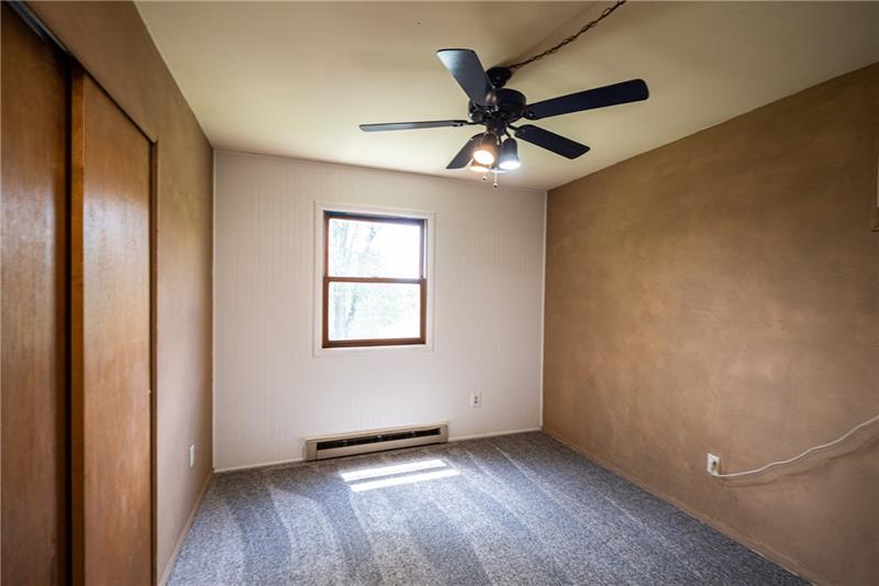 2008 Whitfield Road Clairton, PA 15025 - Photo 9 of 17 Gallery Image 9