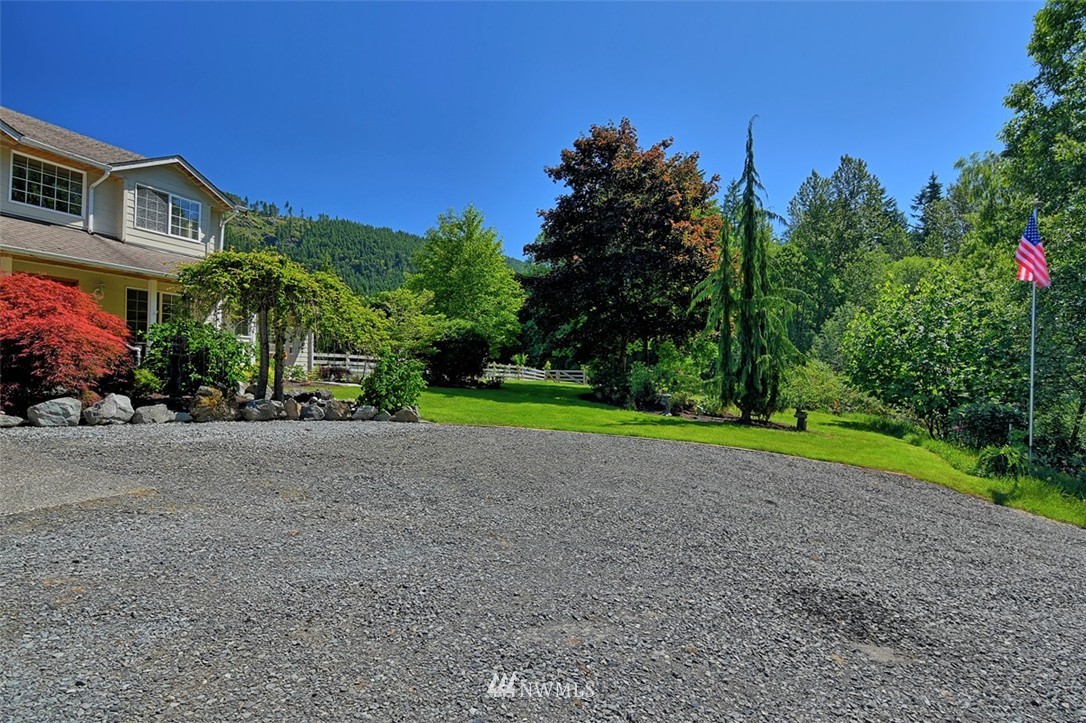 17501 Russian Road Arlington, WA 98223 - Photo 14 of 24 Gallery Image 14
