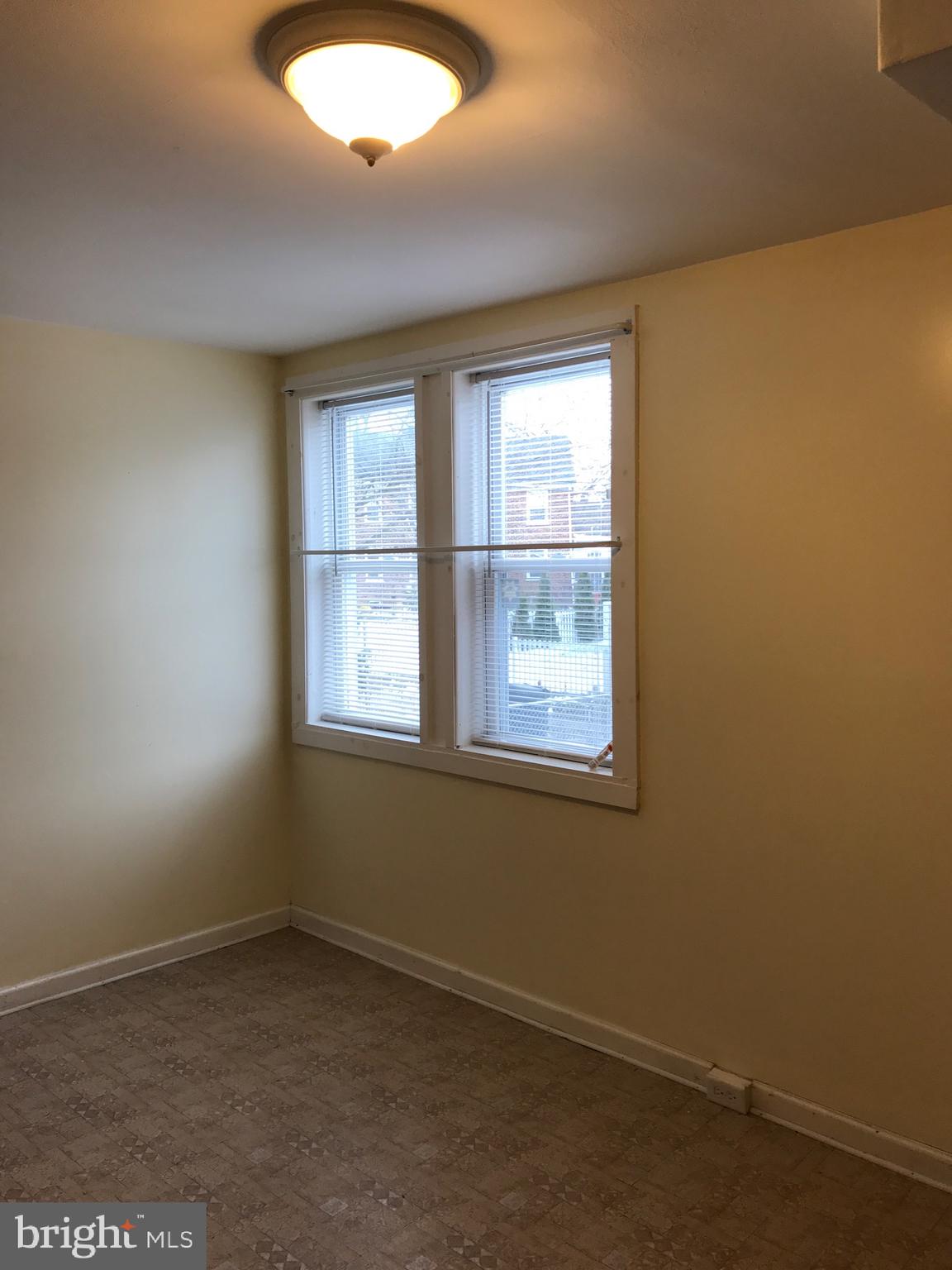 1371 Collings Road Camden, NJ 08104 - Photo 9 of 9