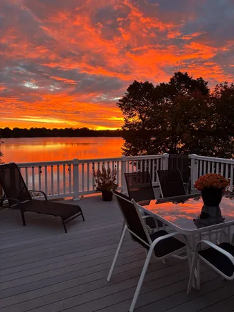 $1,100,000 | 1405 Geneva Drive, Alexandria, MN 56308
