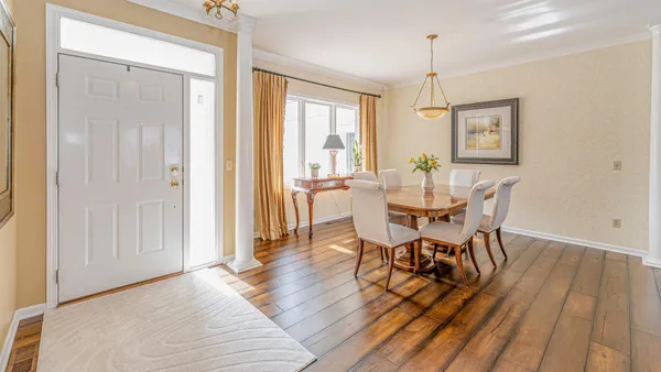 $1,100,000 | 1405 Geneva Drive, Alexandria, MN 56308