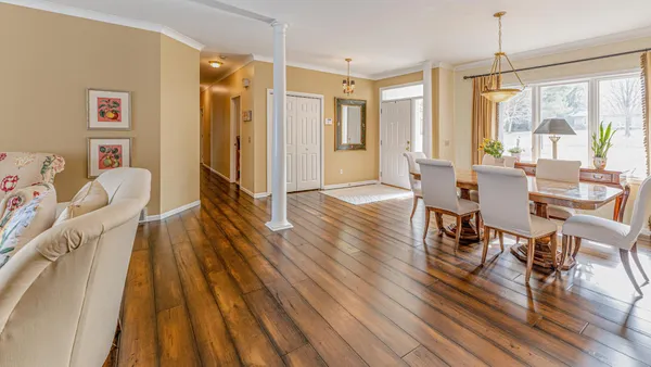 $1,100,000 | 1405 Geneva Drive, Alexandria, MN 56308