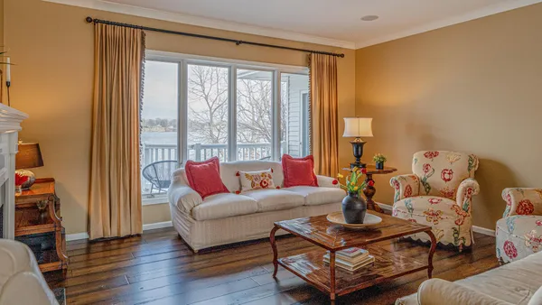 $1,100,000 | 1405 Geneva Drive, Alexandria, MN 56308