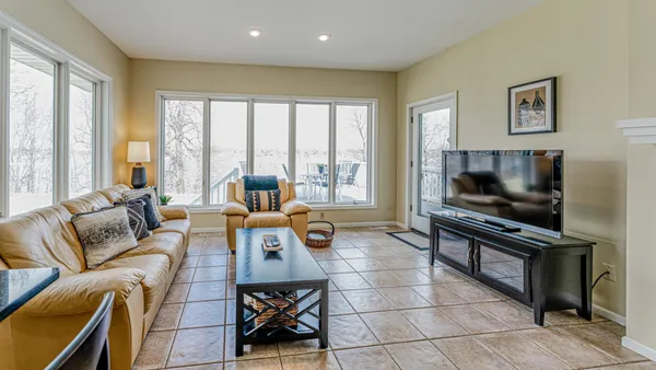 $1,100,000 | 1405 Geneva Drive, Alexandria, MN 56308