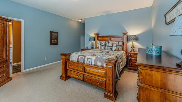 $1,100,000 | 1405 Geneva Drive, Alexandria, MN 56308