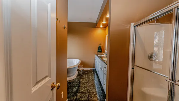 $1,100,000 | 1405 Geneva Drive, Alexandria, MN 56308