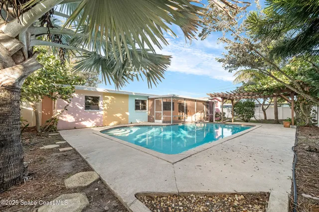 $2,799 | 155 Melbourne Avenue, Merritt Island, FL 32953