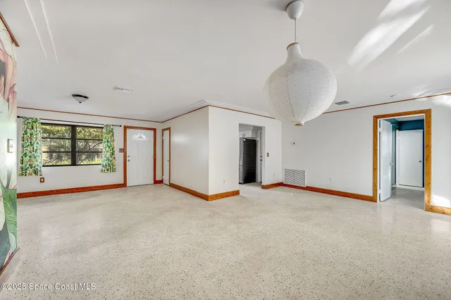 $2,799 | 155 Melbourne Avenue, Merritt Island, FL 32953