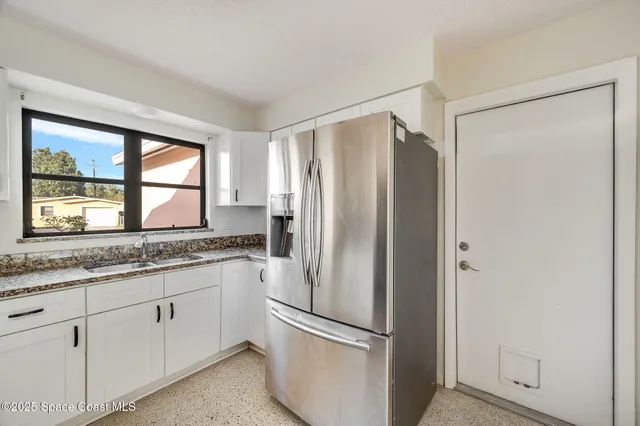 $2,799 | 155 Melbourne Avenue, Merritt Island, FL 32953