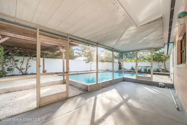 $2,799 | 155 Melbourne Avenue, Merritt Island, FL 32953