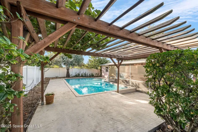 $2,799 | 155 Melbourne Avenue, Merritt Island, FL 32953