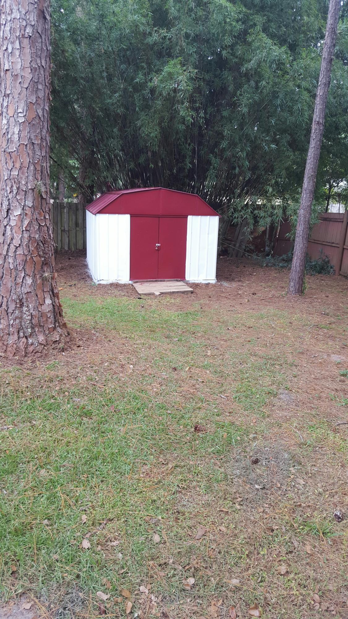 7401 Ester Road Cocoa, FL 32927 - Photo 39 of 41 Storage shed