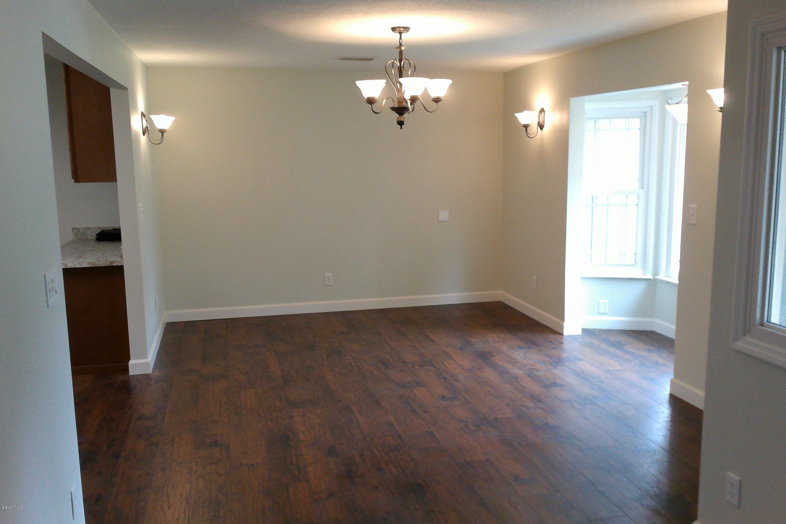 7401 Ester Road Cocoa, FL 32927 - Photo 5 of 41 Additional view of dining area