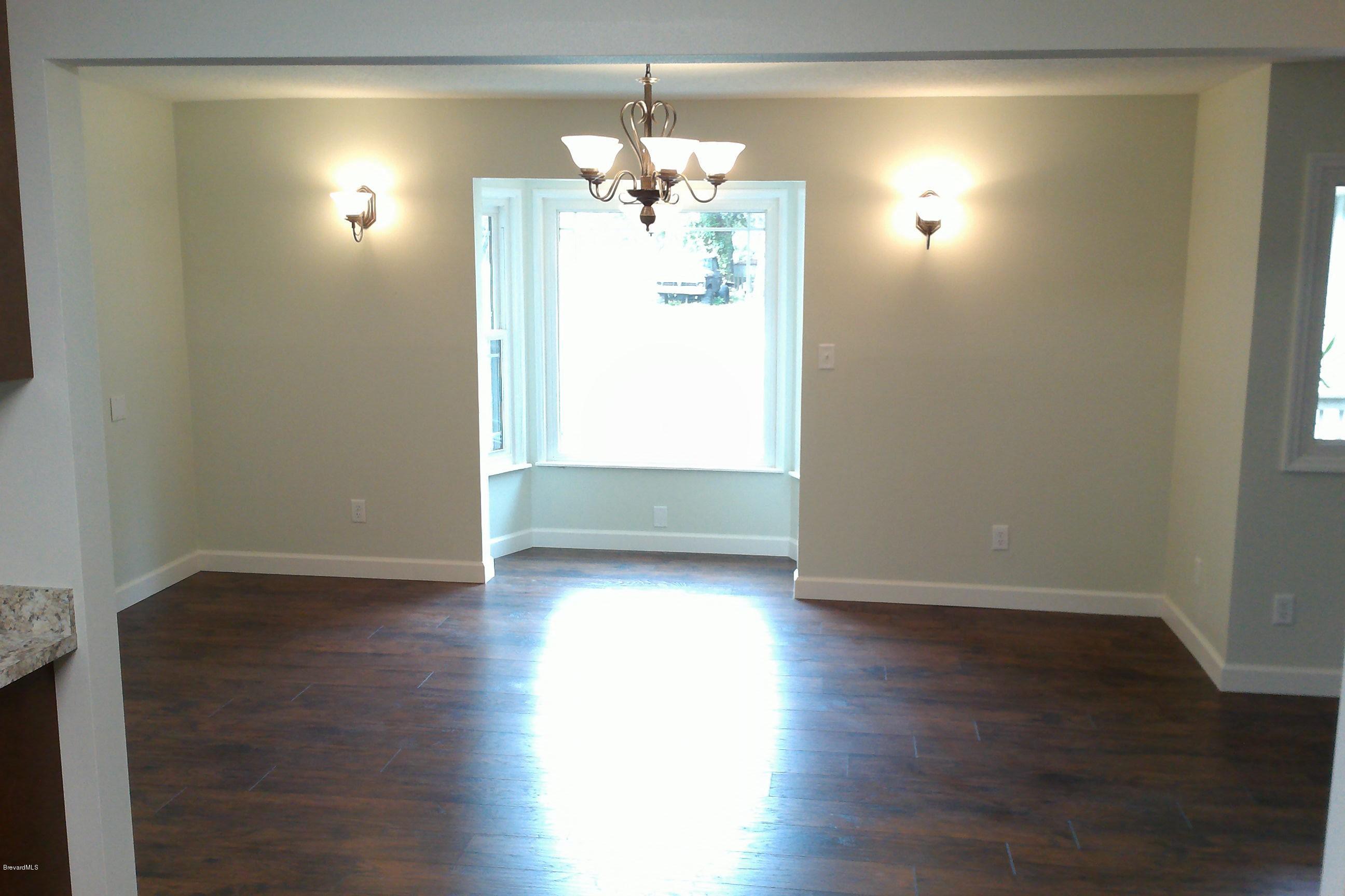 7401 Ester Road Cocoa, FL 32927 - Photo 6 of 41 Family dining area