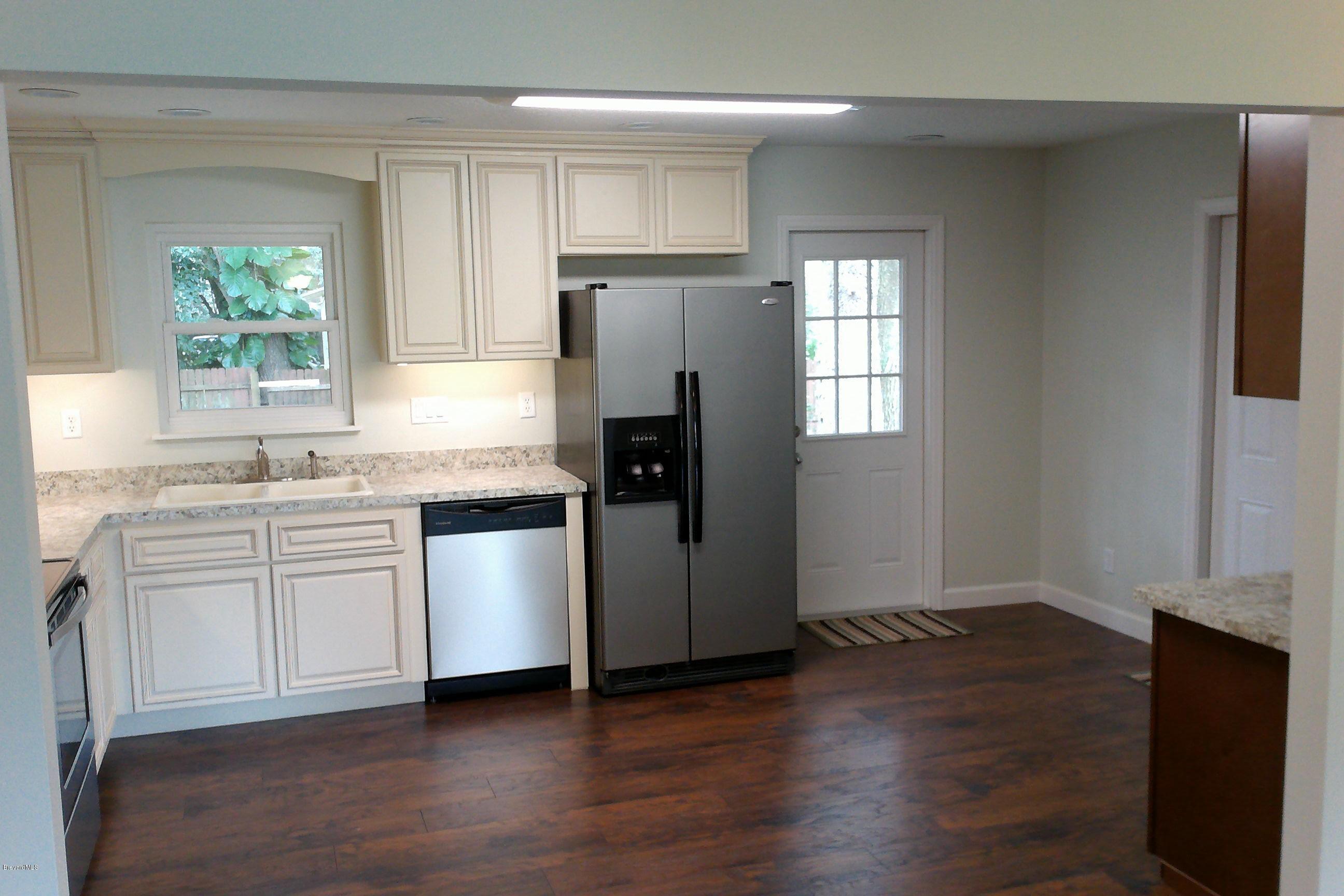 7401 Ester Road Cocoa, FL 32927 - Photo 8 of 41 Open concept kitchen