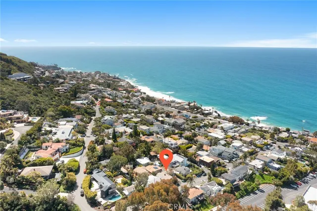 $2,095,000 | 31844 8th Avenue, Laguna Beach, CA 92651