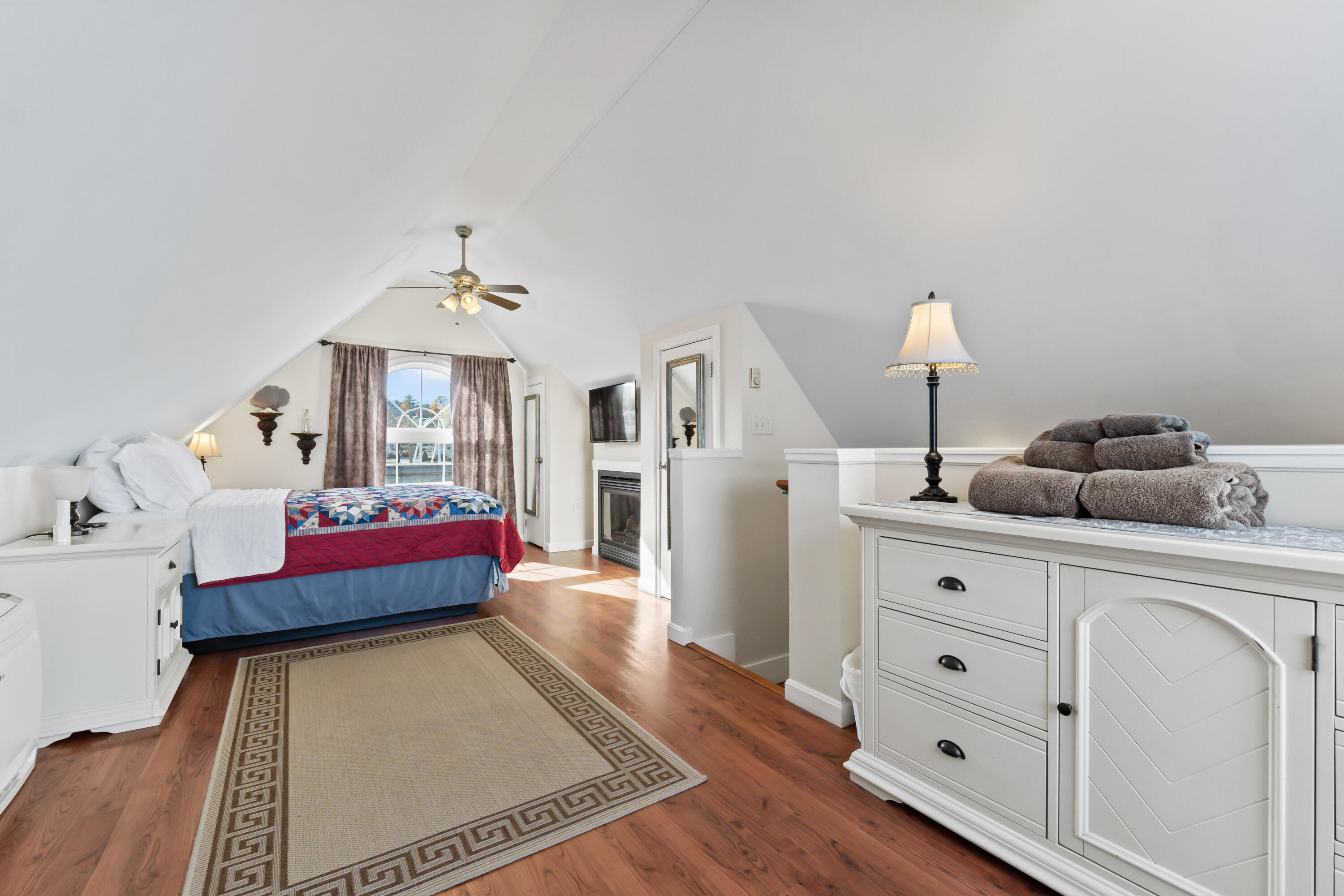 113 Perkins Cove Road Ogunquit, ME 03907 - Photo 21 of 40