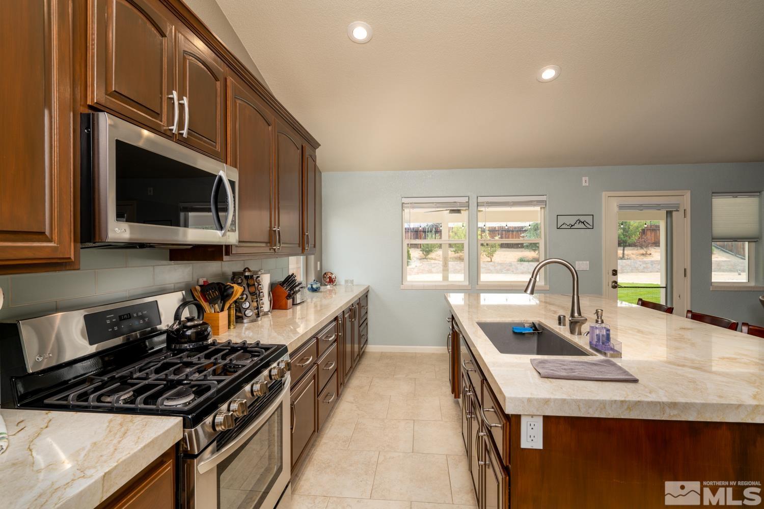 2955 Del Rio Lane Minden, NV 89423 - Photo 10 of 25 Photo 10