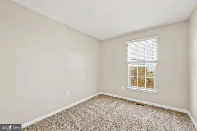 $600,000 | 14501 Brookmoor Lane, Centreville, VA 20120