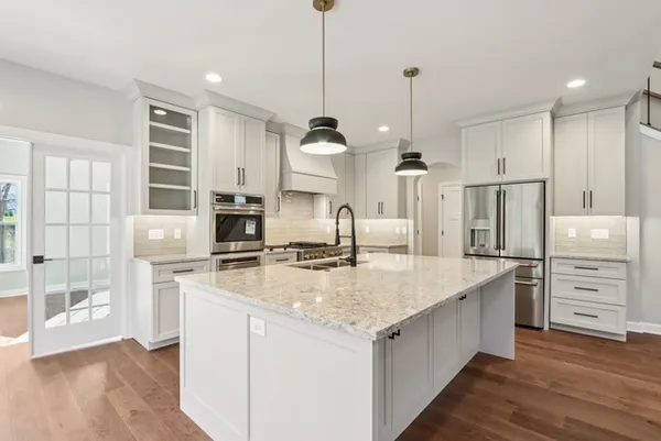 $1,000,000 | N022 Alexander Drive, Geneva, IL 60134