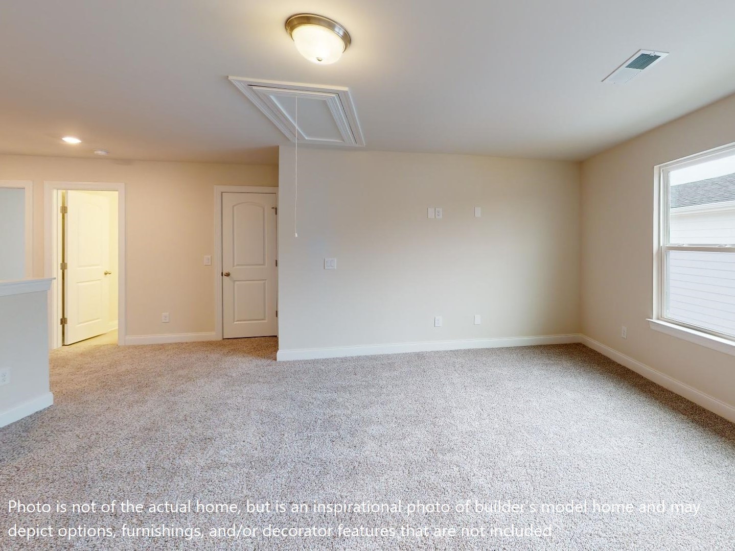 1104 Holland Ridge Way Lebanon, TN 37090 - Photo 12 of 26 an empty room with windows and closet