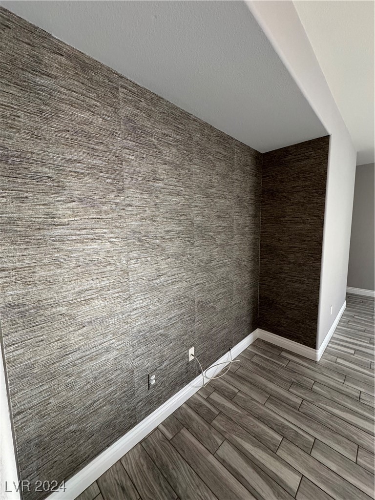 Accent Wall Paper