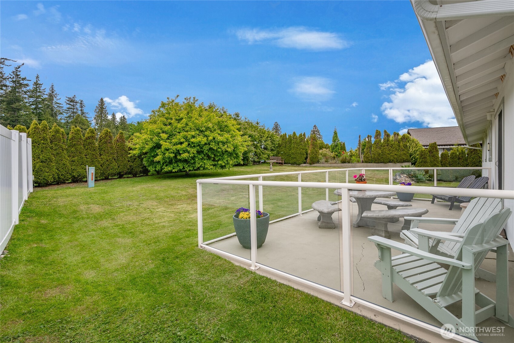 8039 Niska Road Blaine, WA 98230 - Photo 5 of 40