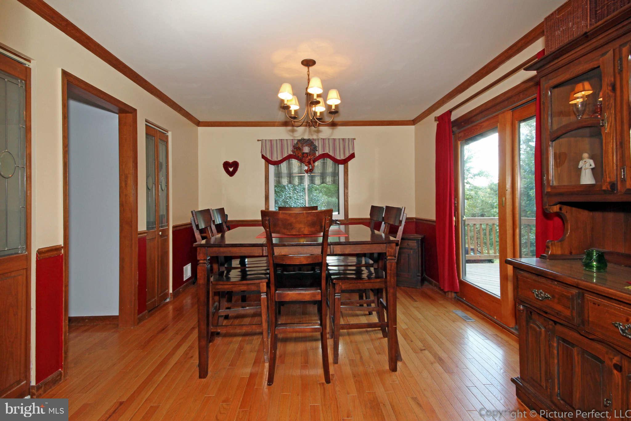 2634 Lander Road Jefferson, MD 21755 - Photo 8 of 30 Dining Room