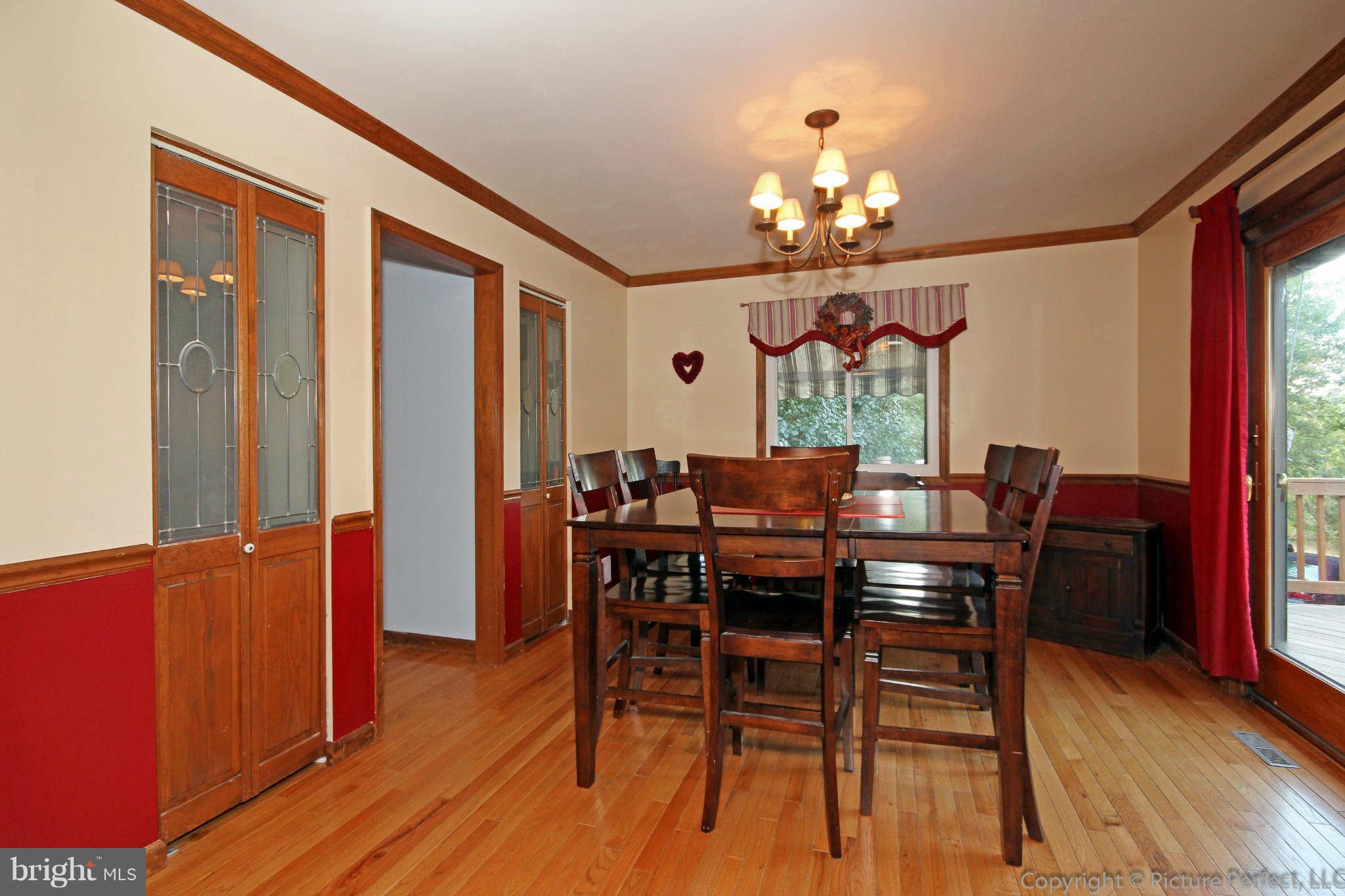 2634 Lander Road Jefferson, MD 21755 - Photo 9 of 30 Dining Room