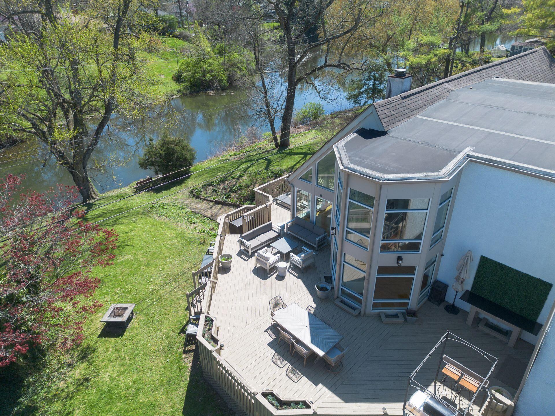 2433 Brookwood Road Columbus, OH 43209 - Photo 99 of 105 Drone