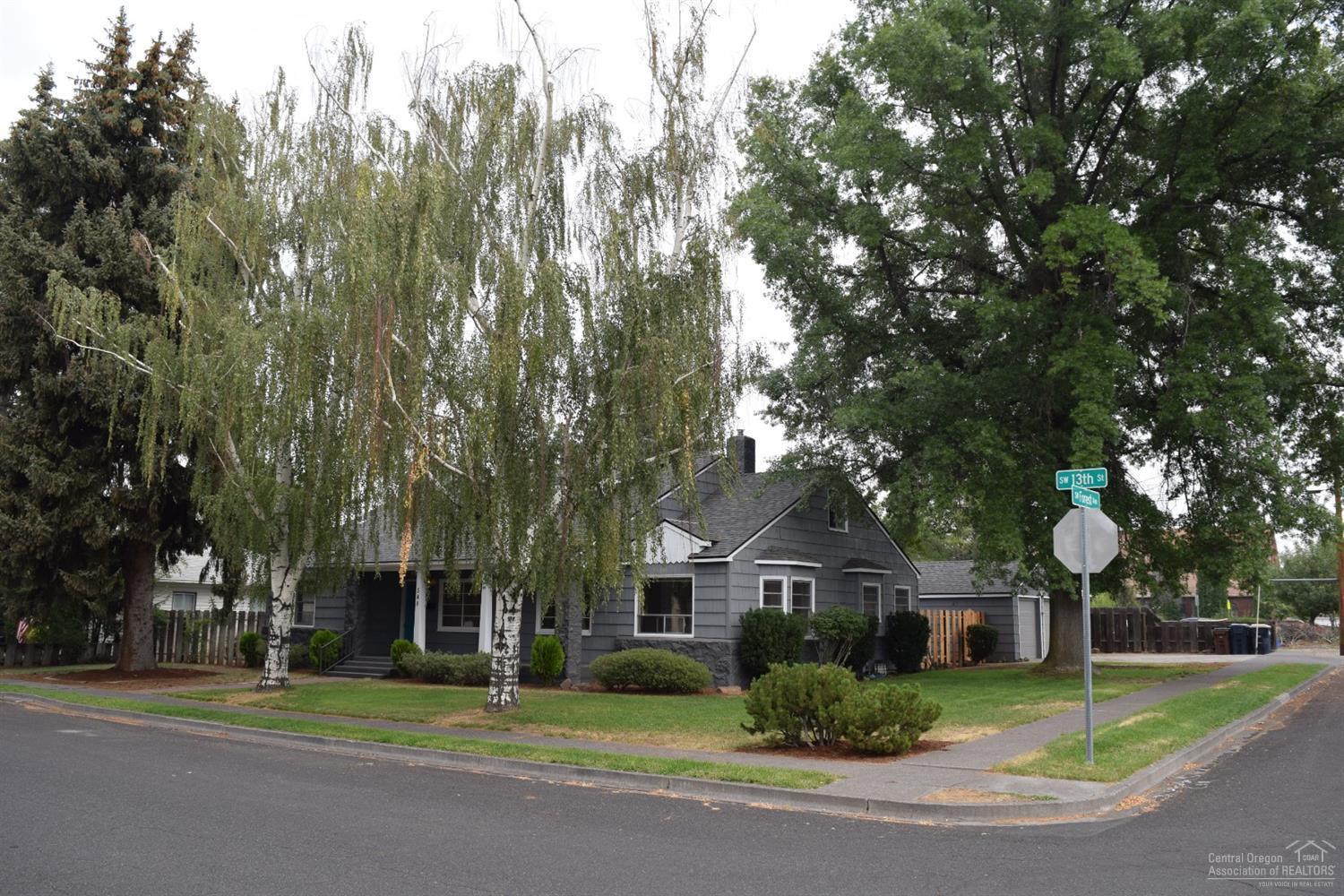 548 Southwest 13th Street Redmond, OR 97756 - Photo 2 of 25 Additional Photo