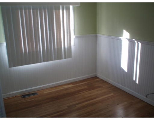 22 Kardon Road Boston, MA 02136 - Photo 5 of 8