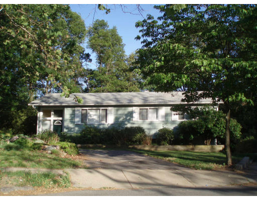 22 Kardon Road Boston, MA 02136 - Photo 7 of 8