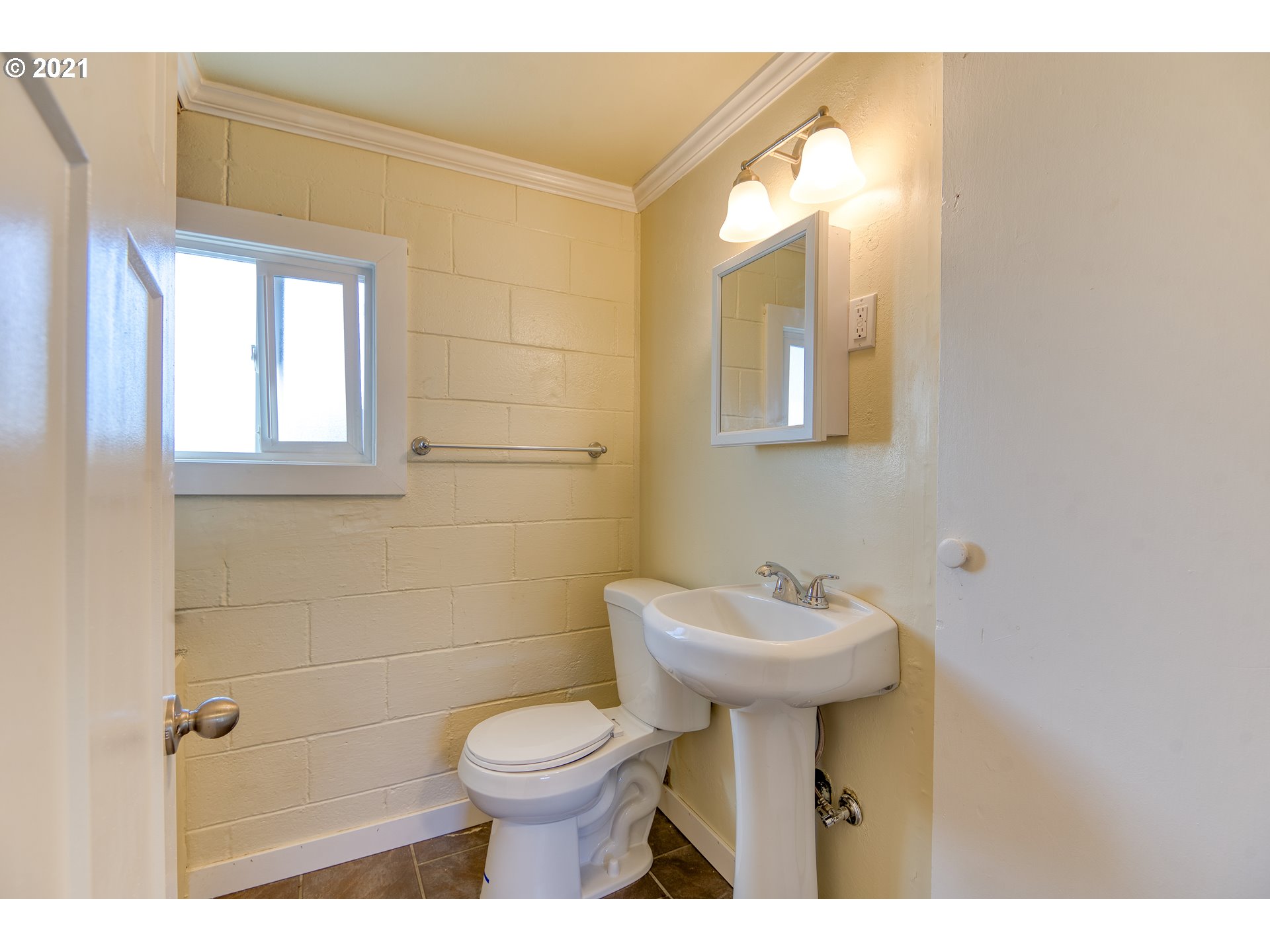 406 6th Street Myrtle Point, OR 97458 - Photo 23 of 30 Gallery Image 23