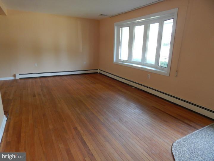 131 North Roland Street Pottstown, PA 19464 - Photo 2 of 18 Gallery Image 2